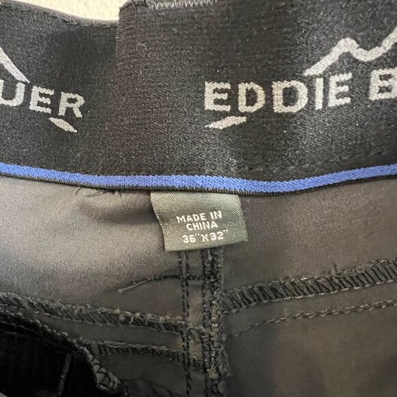 Men's Eddie Bauer Nylon Tech Pants. Gray Stretch Flex Straight Leg. Size 36 x 32 - Picture 4 of 6